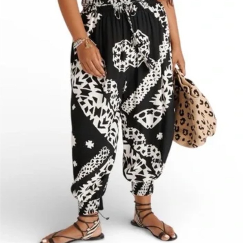 Anthropologie Black and White Graphic Joggers